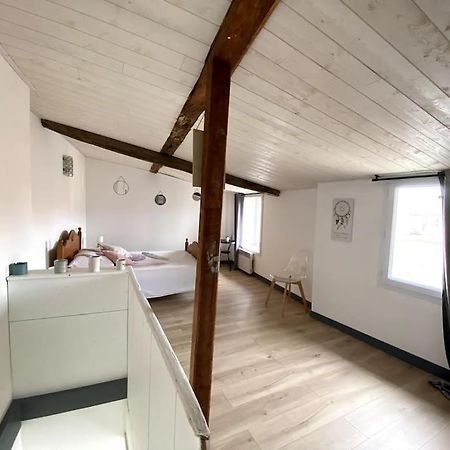 La Maison Du Dauphin Marans  Exteriör bild